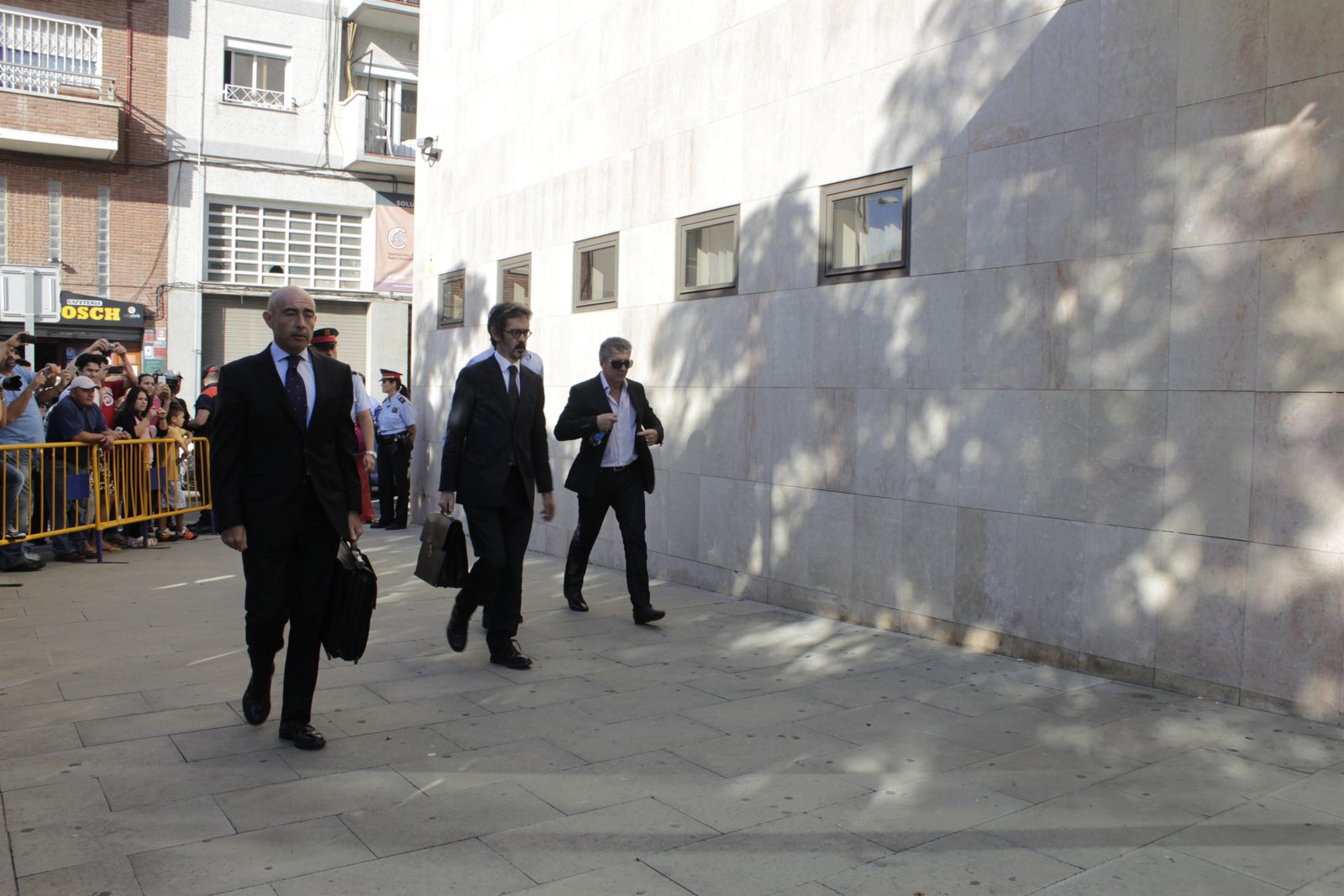 Cristóbal Martell junto a Jorge Messi durante la etapa de La Pulga en Barcelona (Europa Press)