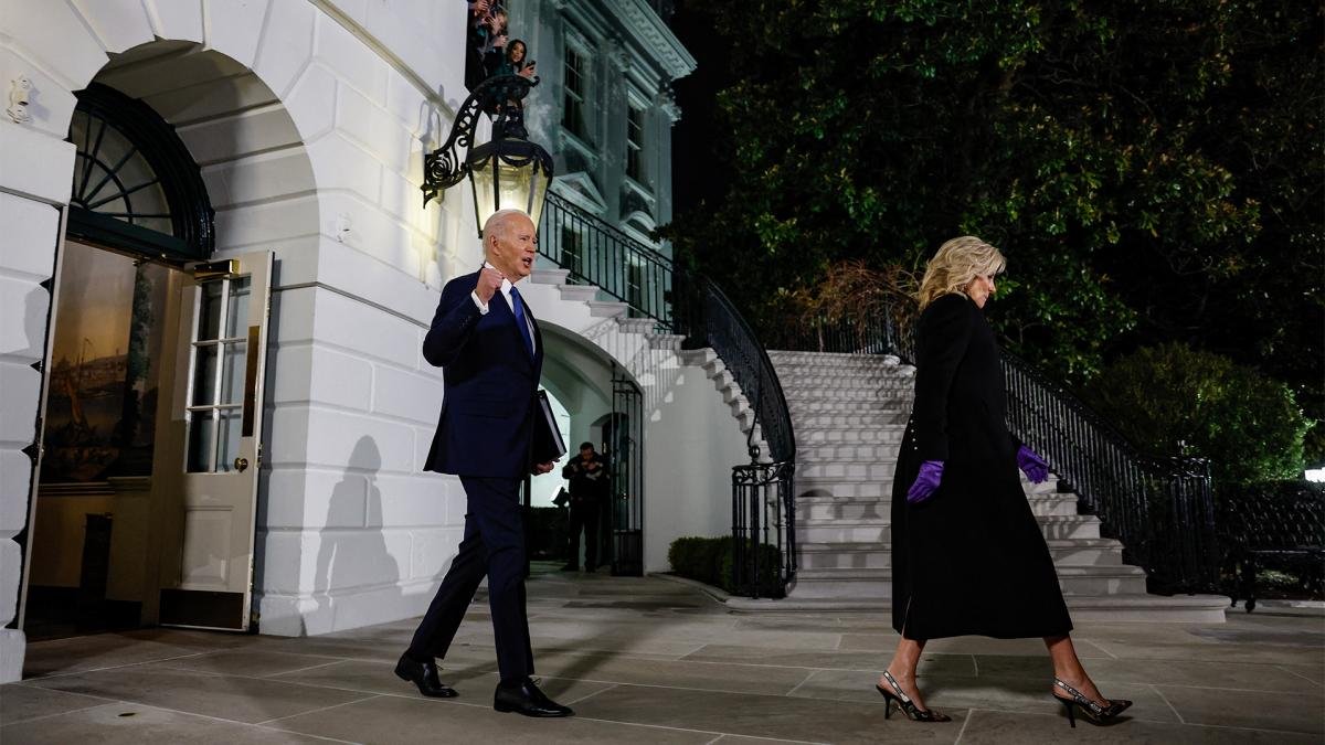 Biden llegando al Congreso Foto AFP