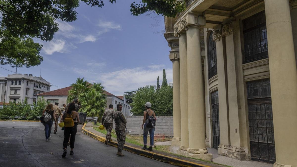 La pieza arquitectnica presenta un deterioro importante