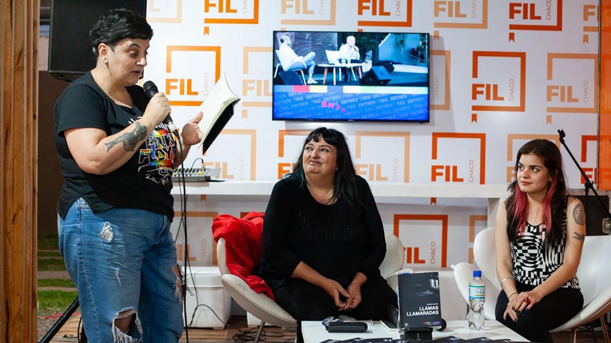 Entre las novedades se presentaron las colecciones Otros Relatos Visuales y Debates Foto Gentileza editorial Literatura Tropical