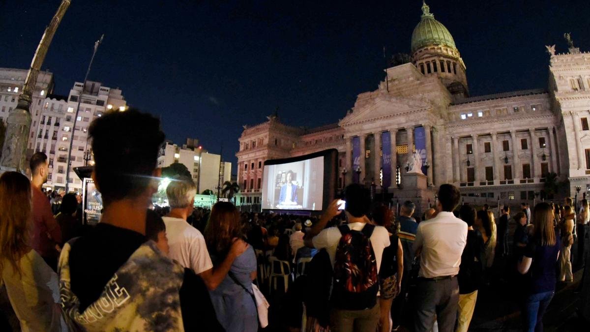 El Congreso de la Nacin y el INCAA suscribieron das atrs un acuerdo por el que se cre el ciclo Cine en Democracia Foto Prensa