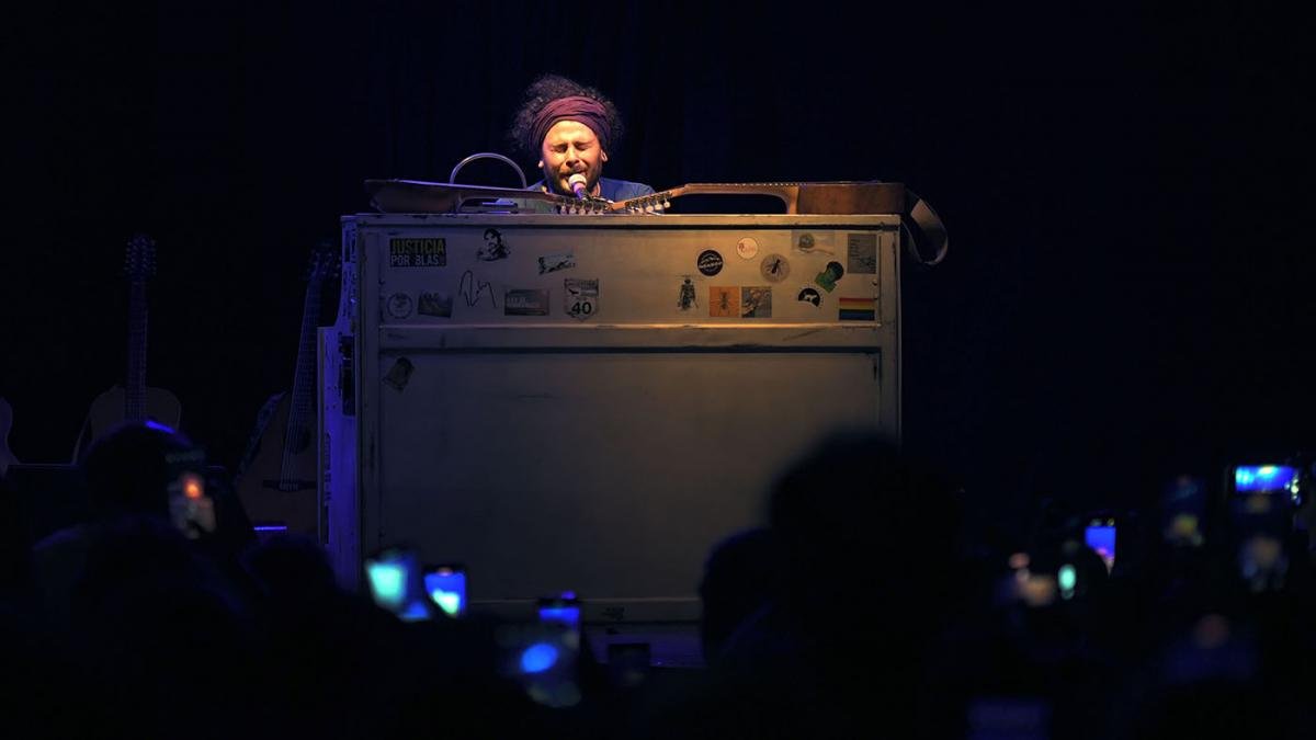 Barrionuevo cerr el concierto con Ey paisano una de sus creaciones imprescindibles y vigentes Foto Julin lvarez