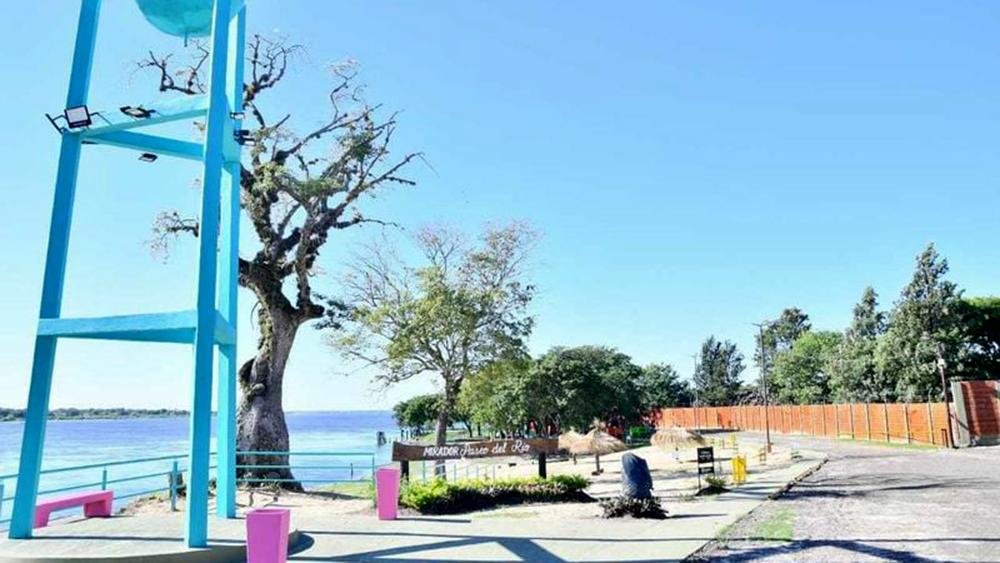 Paseo del Ro y bajada de lanchas en la ciudad Formosa nuevas opciones para el turista