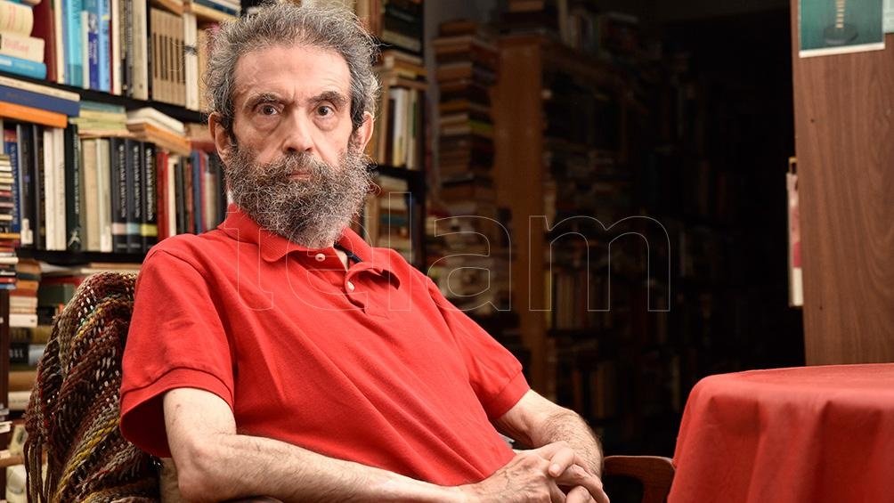 En 2021 Chitarroni ingres a la Academia Argentina de Letras