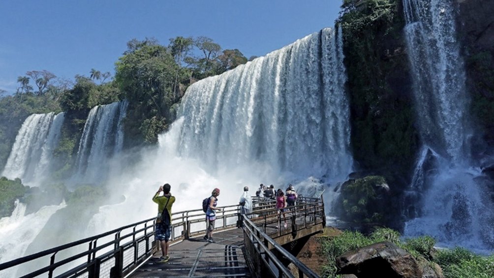 Las Cataratas del Iguaz recibirn unas 4500 visitas diarias en este feriado extra largo
