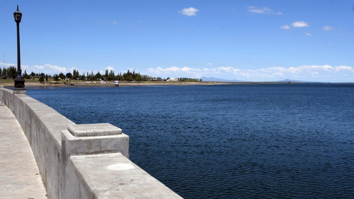 Embalse El Nihuil San Rafael Foto Alfredo Ponce