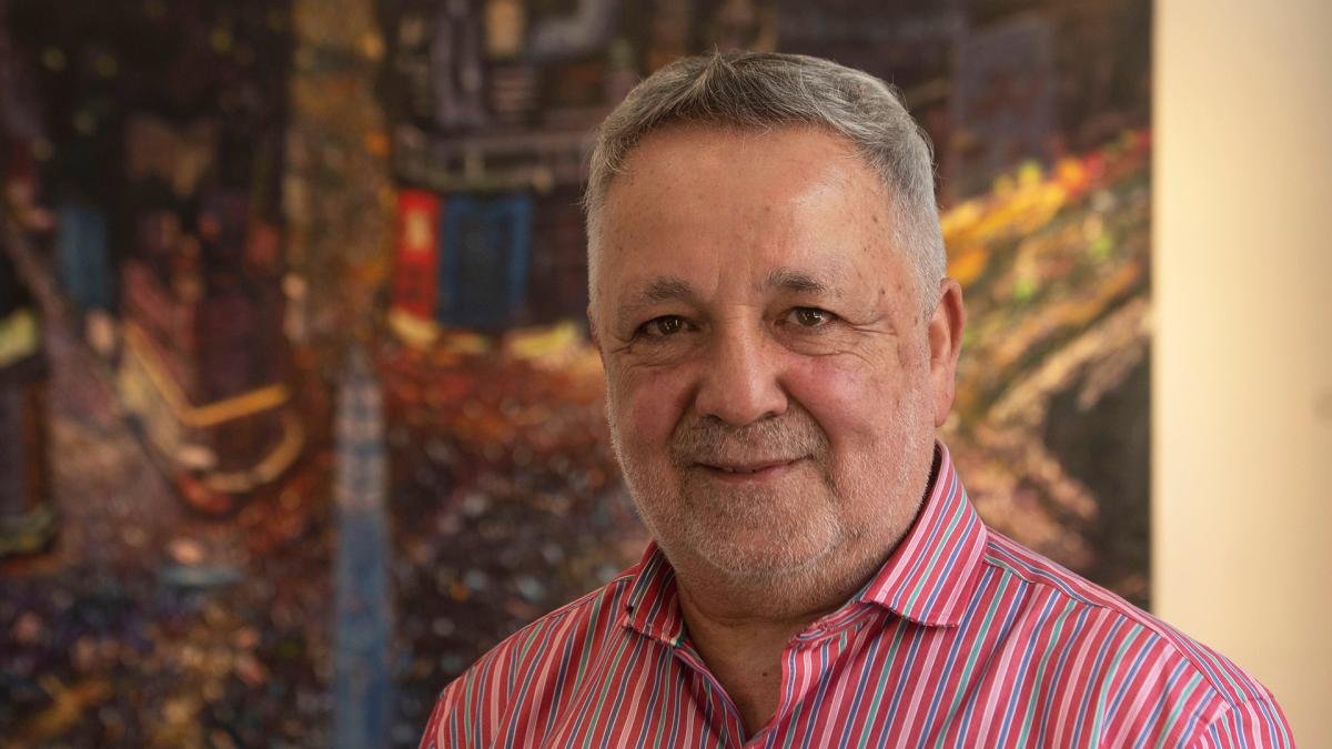Esta muestra es una metfora de mi vida porque en la pandemia perd a mi compaera la pintora Amalia Bonholzer Foto Camila Godoy