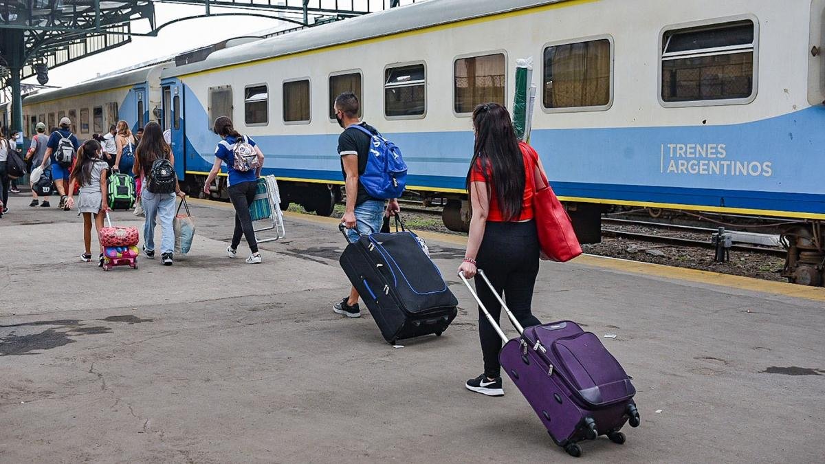 El transporte ferroviario clave en lla conectividad para el turismo argentino Foto Prensa