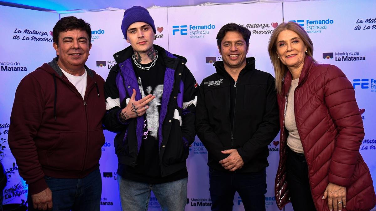 Fernando Espnoza LIT Killah Axel Kicillof y Vernica Magario Foto Prensa