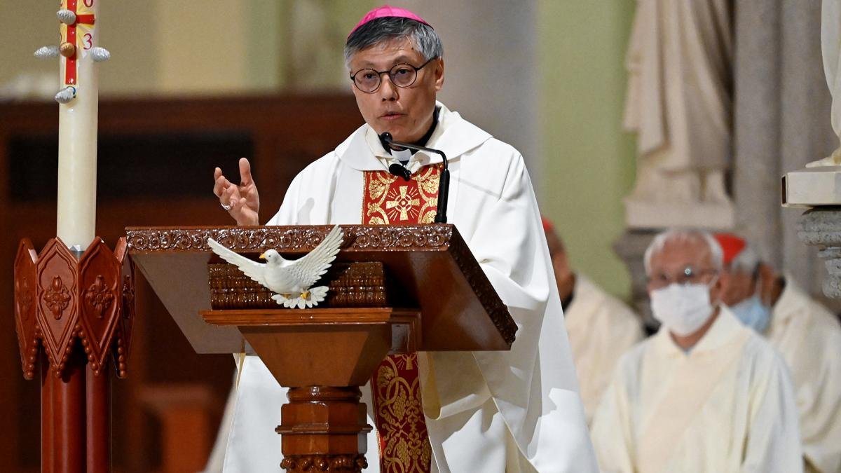 El cardenal designado Stephen Chow dijo que muchos chinos suean con un encuentro entre el Papa y Xi Jinping Foto AFP