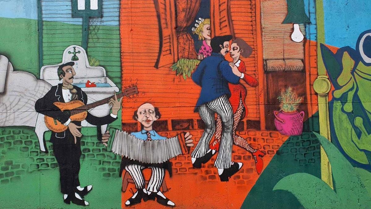 Tango y milonga dos postales frecuentes en las calles de La Boca Gentileza Omar Gasparini