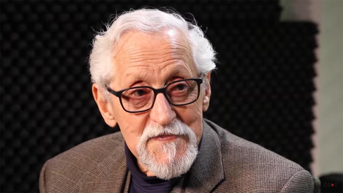 Mike Nussbaum muri en su casa de Chicago Foto Captura video Chicago SunTimes