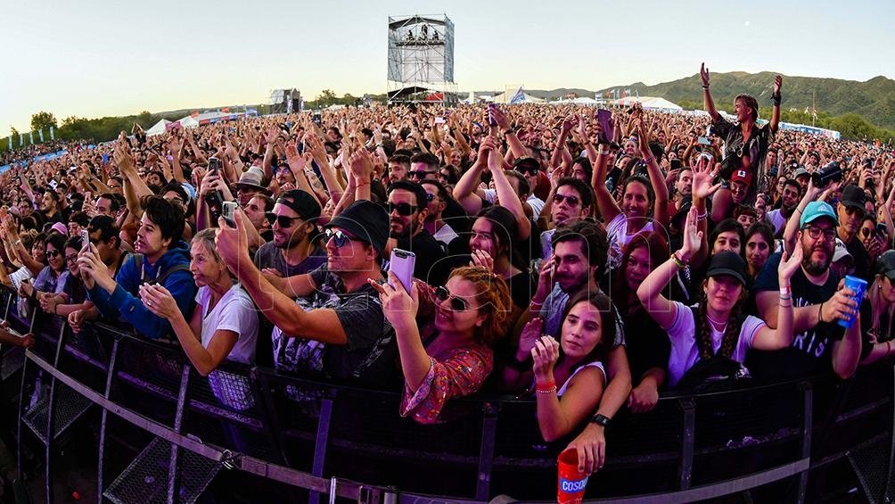 Cosqun Rock ya lanz su grilla Foto Eliana Obregn