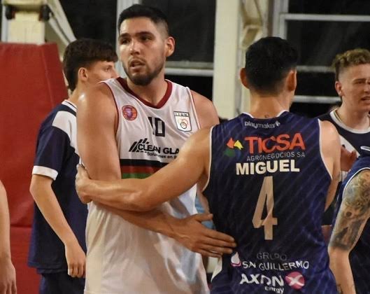 Asociativo: Unión San Guillermo ganó la primera final a Tiro Federal – La Radio 102.9
