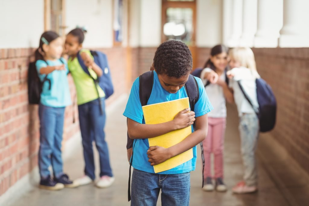 Violencia física y virtual ('Bullying') en las escuelas: Un problema mundial que hay que abordar - Humanium
