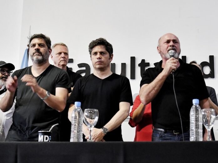 Kicillof aplaudió una arenga de Secco para que sea candidato a presidente