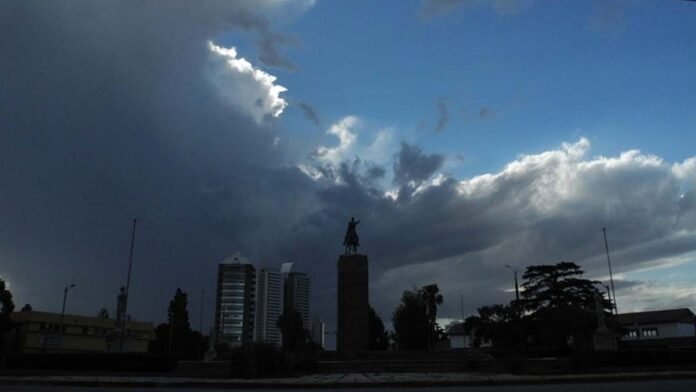 Alerta por frente frío y tormentas en el sur provincial: anticipan inestabilidad en Río Cuarto