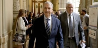 Carlos Gutiérrez dijo por qué votó a favor de la reforma y negó ser un traidor