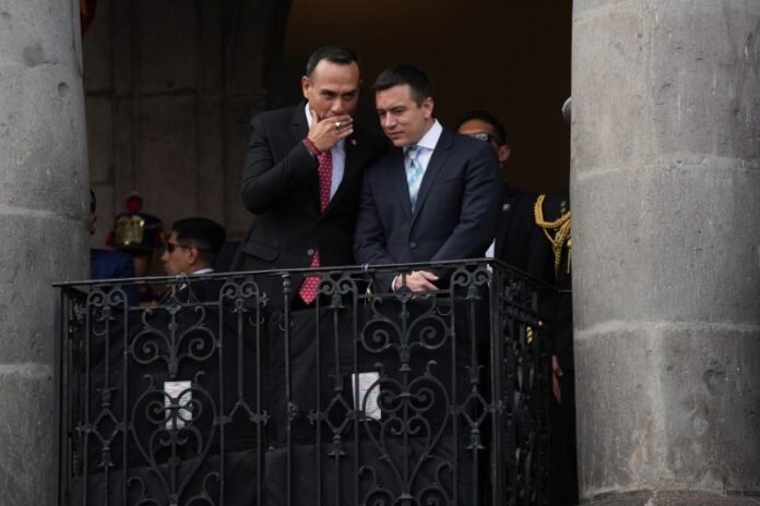 El Congreso de Perú destituye al sexto presidente en diez años