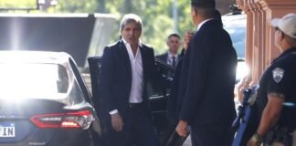 Las acciones volvieron a caer y sube el riesgo país, mientras Brasil vuela al 15%