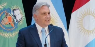 Legislador cordobés respalda a Llaryora y critica a parte de su gabinete