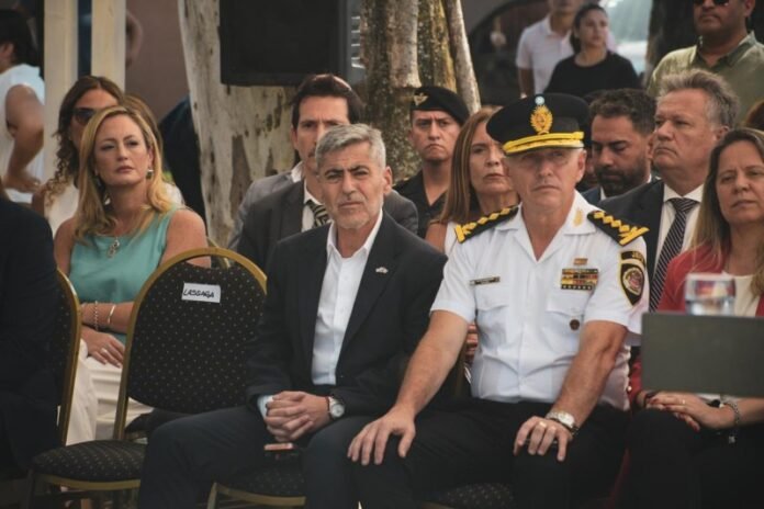 El ministro de Seguridad de Llaryora choca a los fiscales tras la muerte de un policía