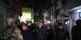 La Ciudad lanzó un megaoperativo en 15 barrios populares con 1500 policías