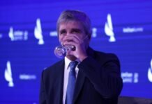 Moodys afirma que el riesgo país debería ser aún mas alto