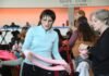 “Al Frío le Ponemos Corazón”: Se entraron abrigos para niñas y niños de dos CDI