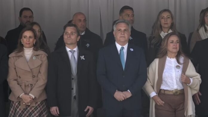 Día de la Bandera: Llaryora encabeza el acto central de la Provincia en Bell Ville