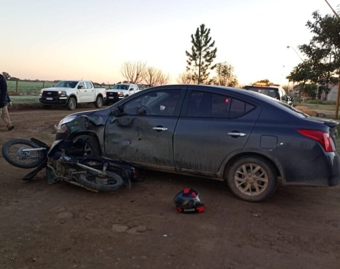 Motociclista hospitalizado tras un fuerte choque en Los Palmares