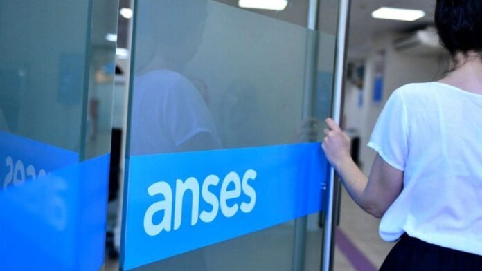 Van a juicio 32 imputados por estafas durante la pandemia: se hacían pasar por personal del Estado