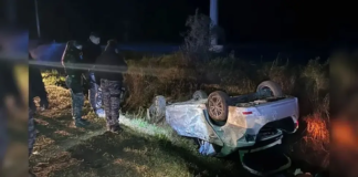Volcó un auto con seis ocupantes en Bell Ville y murieron dos jóvenes