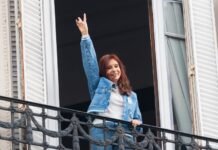 Cristina deja abierta la idea de una candidatura: “ninguna proscripción logró apagar la voluntad popular”