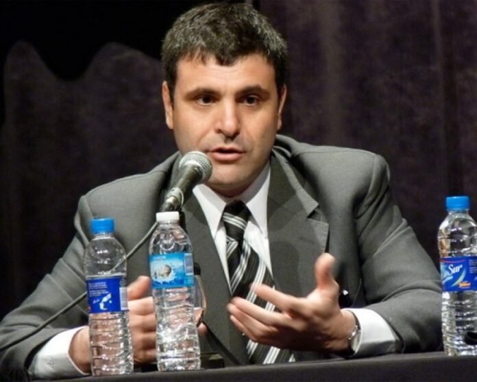 El juez Armella acordó con el Gobierno la designación de un ex juez amigo en el Hospital El Cruce