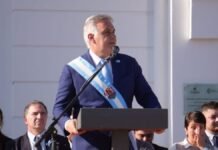 Llaryora recordó el atentado a la AMIA y pidió verdad y justicia