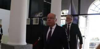 Un ministro de Lula trató a Milei de “payaso” y el canciller dijo que el ataque es “inaceptable”