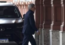 Caputo vuelve a subir las tasas para contener el dólar y complica la recuperación de la economía