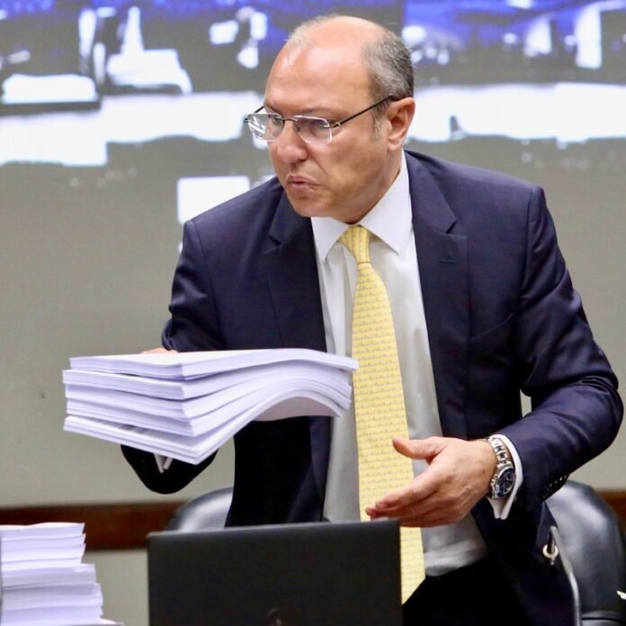 Citarán al empresario Carlos Tita en la causa contra Salmain por pedir un soborno de 100 mil dólares a Vaudagna
