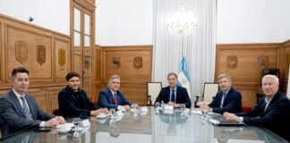 Llaryora, Pullaro y Frigerio le plantearon a Santilli zona fría, rutas y energía: abren una negociación