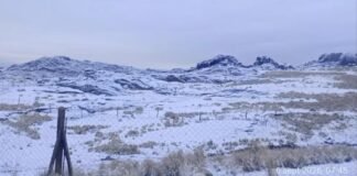 El Cerro Champaquí amaneció cubierto de nieve tras una intensa nevada