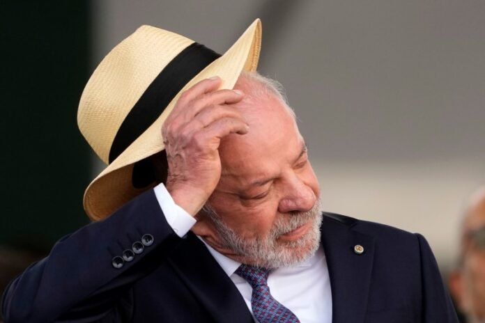 El partido de Lula denuncia que el vice de Trump intervino en favor de la campaña de Flavio Bolsonaro