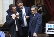 El peronismo corre a Milei por derecha y le pide que elimine los beneficios fiscales a Inglaterra