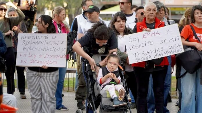 Crisis en discapacidad: prestadores denuncian demoras de hasta un año en los pagos
