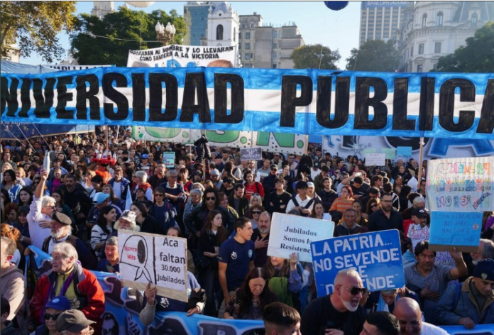 La Justicia aplicó una multa diaria al Gobierno nacional por no cumplir la cautelar sobre financiamiento universitario