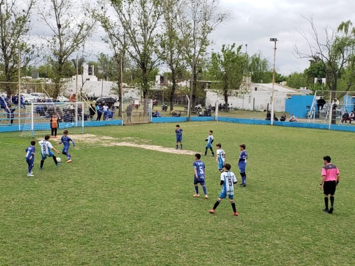 Tablas de posiciones hasta la fecha 13
